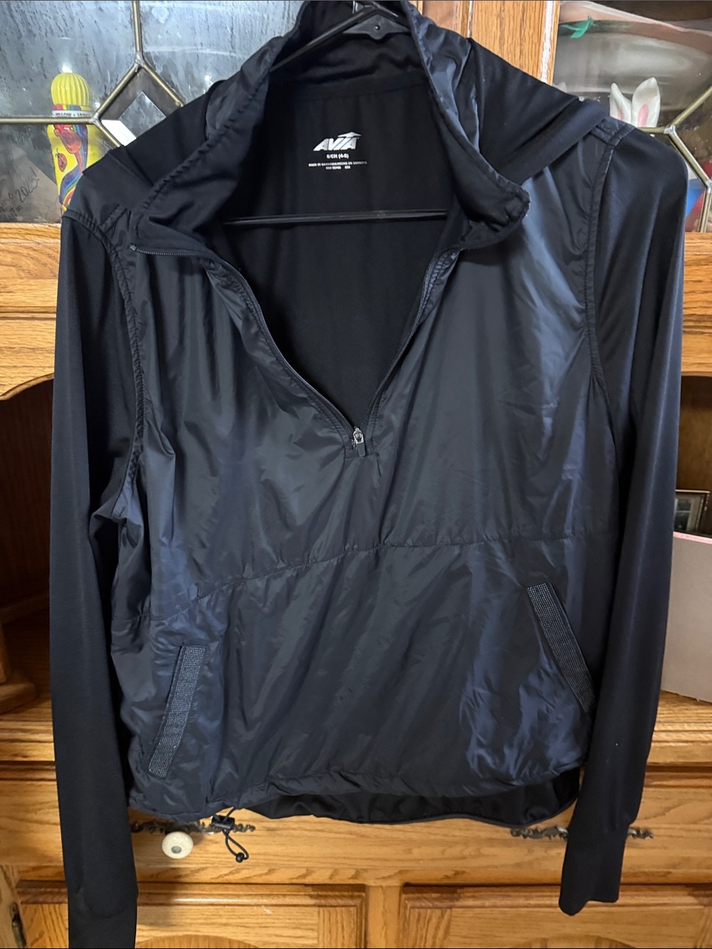 Avia ladies Black Hooded Pullover Bomber Jacket size 4/6. NWOT